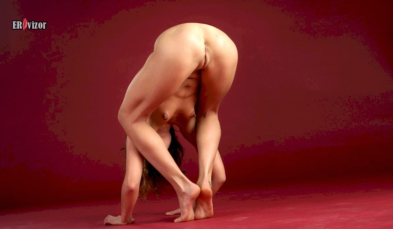 гибкие голые девушки-эротика гимнастки (126)