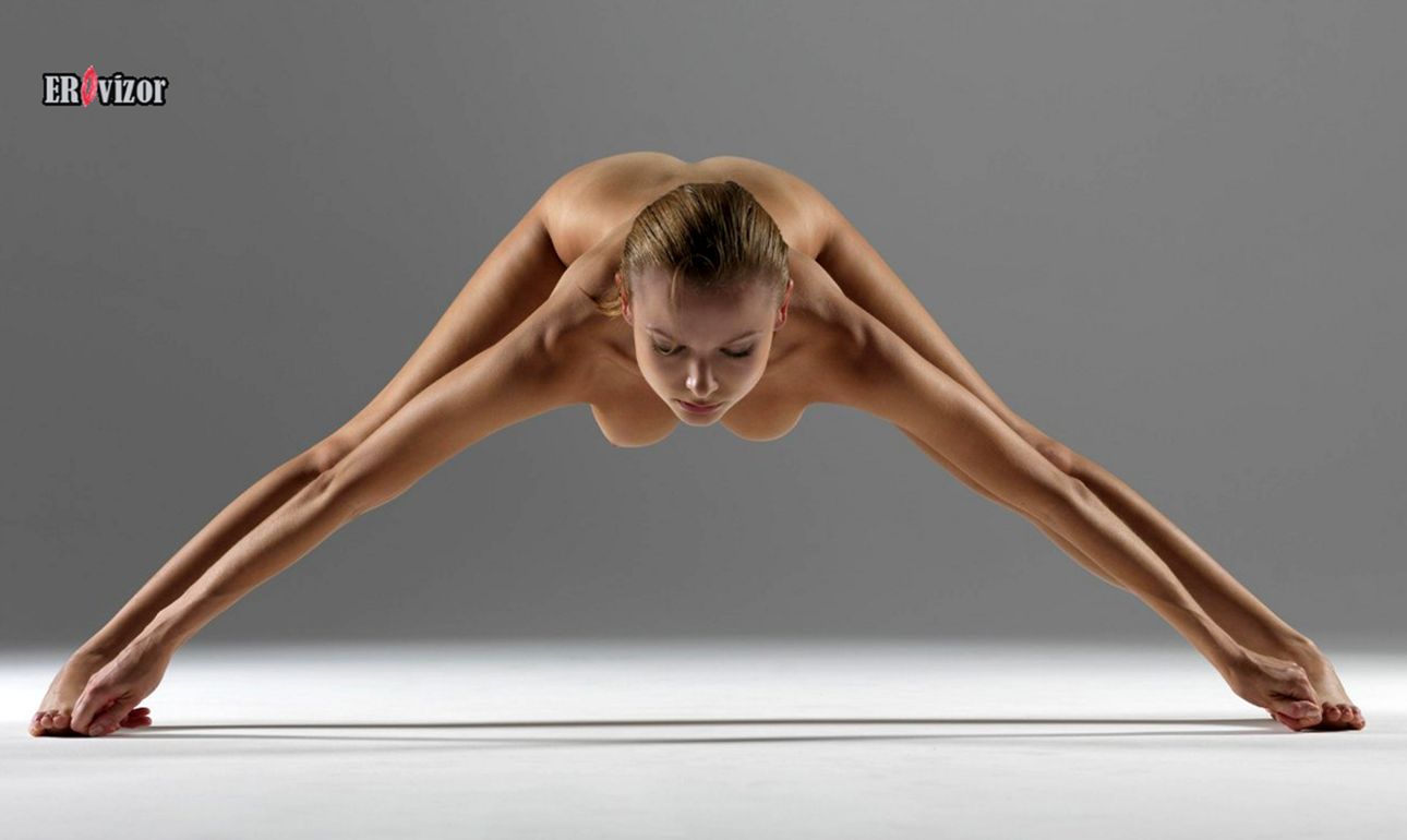 гибкие голые девушки-эротика гимнастки (35)