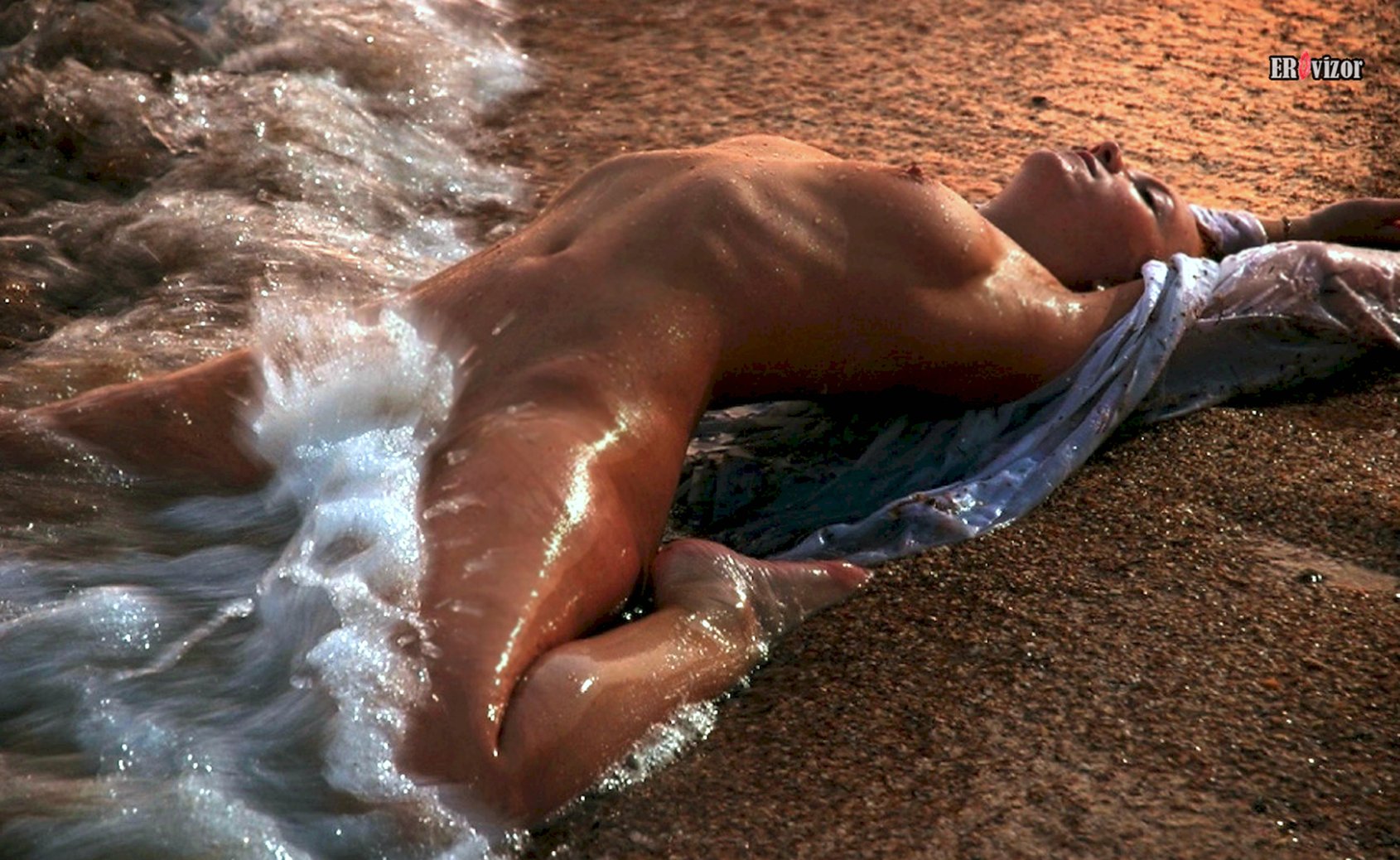 купающиеся голые девушки-подборка эротики (59)